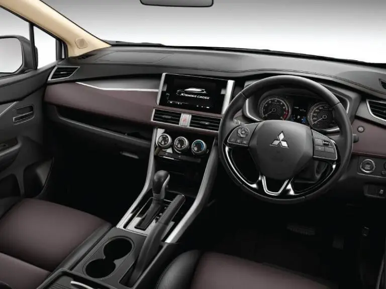 Two Tone Luxurious Interior