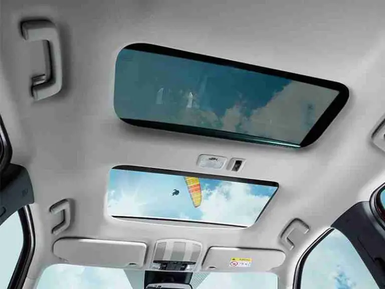 Power Panoramic Sunroof