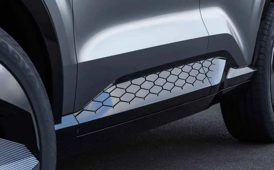 Mitsubishi-XFC-Concept-banner-exterior-4